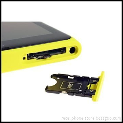 4G Windows Smartphone, 2/32GB RAM, 4.5" Touch Screen, FM Radio, 8MP Camera and Wi-Fi